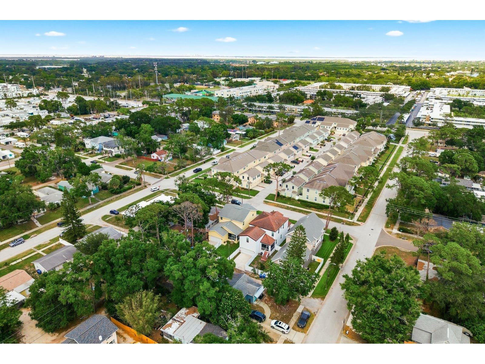 4920 3rd Street N Saint Petersburg FL 33703 TB8505005 image49
