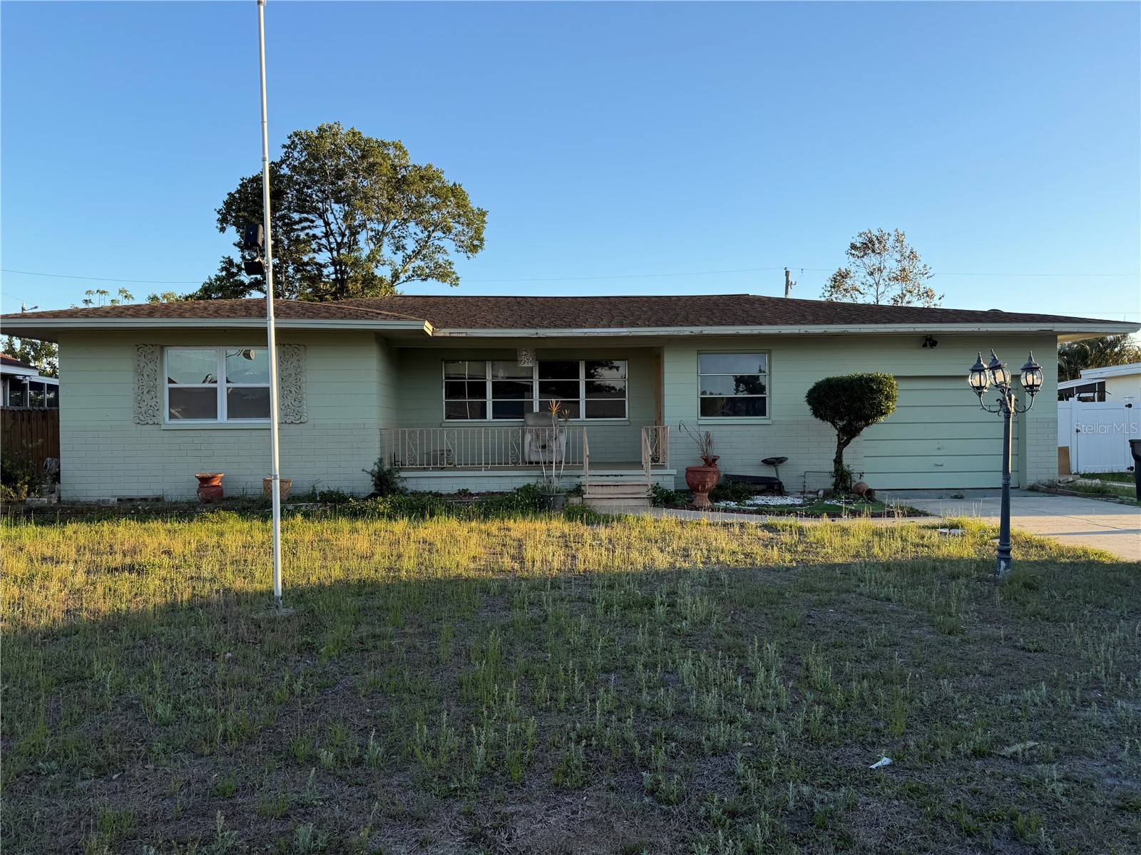 4920 49th Avenue N Saint Petersburg FL 33709 TB8498598 image1