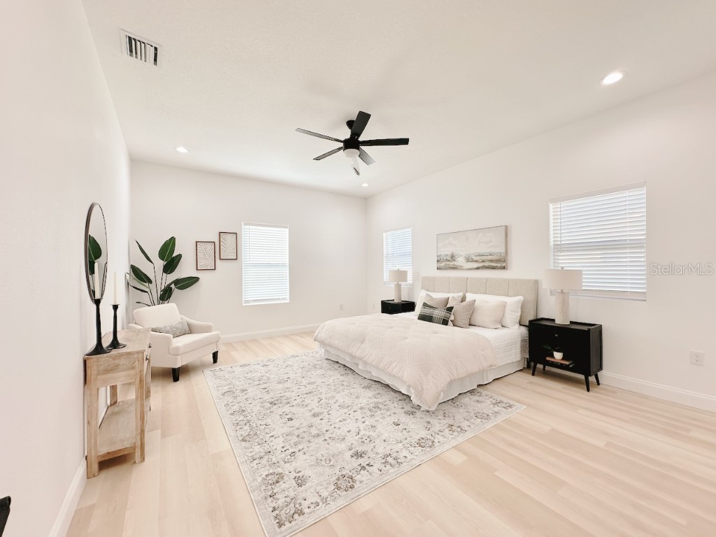 4920 72nd Street N Saint Petersburg FL 33709 TB8442028 image15