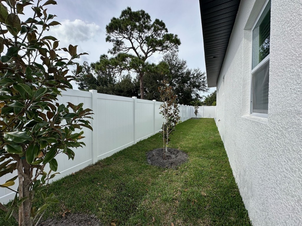 4920 72nd Street N Saint Petersburg FL 33709 TB8442028 image22