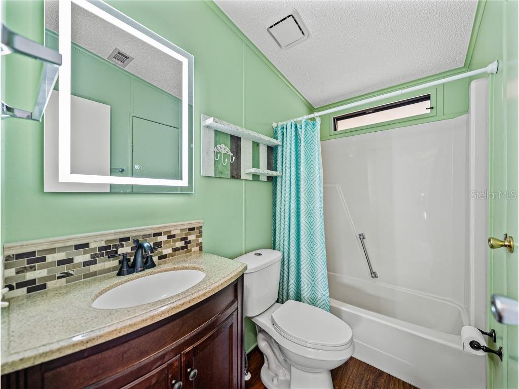 4920 Blanco Drive Zephyrhills FL 33541 TB8438222 image30