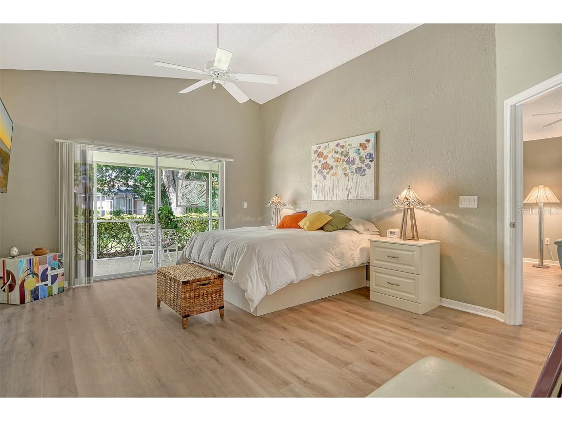 4920 Linsey Court Sarasota FL 34243 A4663755 image20