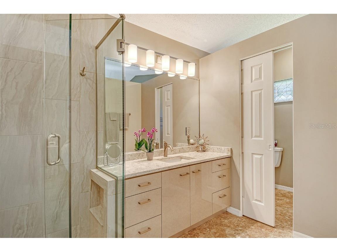 4920 Linsey Court Sarasota FL 34243 A4663755 image22