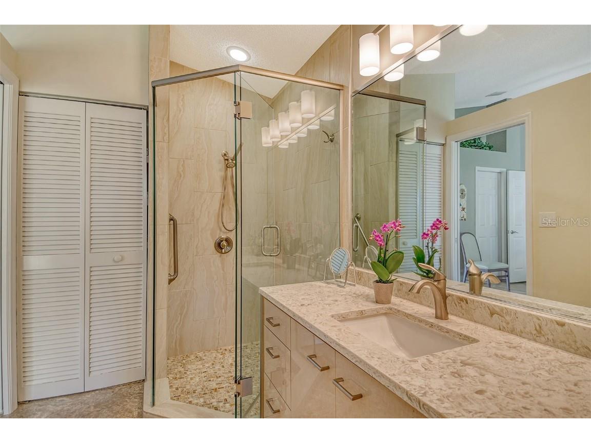 4920 Linsey Court Sarasota FL 34243 A4663755 image23