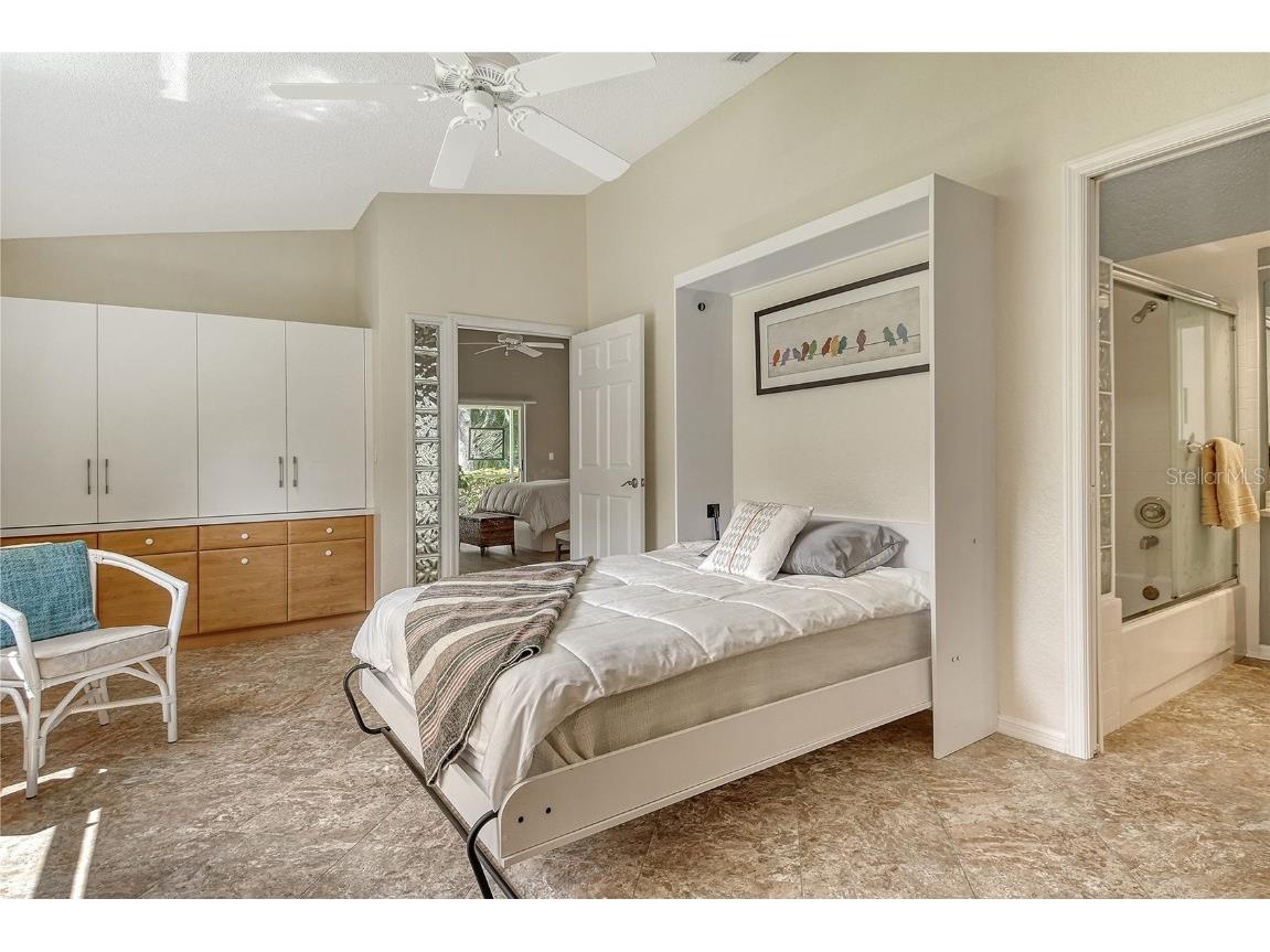 4920 Linsey Court Sarasota FL 34243 A4663755 image27