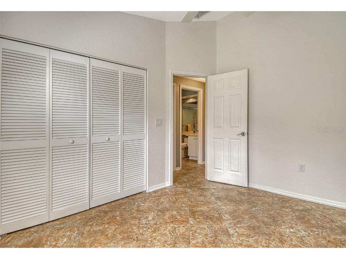 4920 Linsey Court Sarasota FL 34243 A4663755 image32