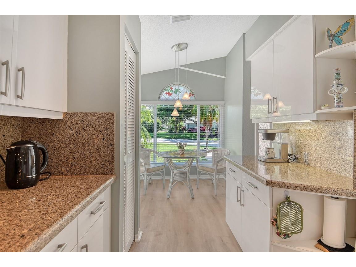 4920 Linsey Court Sarasota FL 34243 A4663755 image6