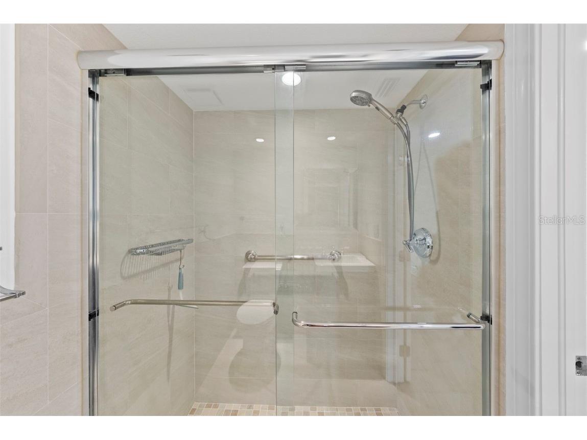 4920 Locust Street NE #104 Saint Petersburg FL 33703 TB8442737 image24