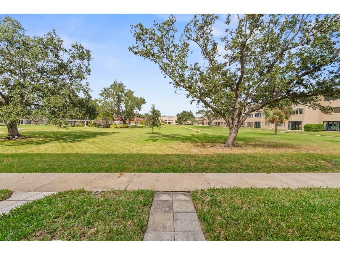 4920 Locust Street NE #104 Saint Petersburg FL 33703 TB8442737 image27