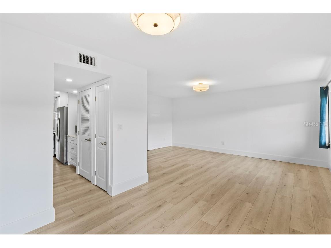 4920 Locust Street NE #104 Saint Petersburg FL 33703 TB8442737 image5