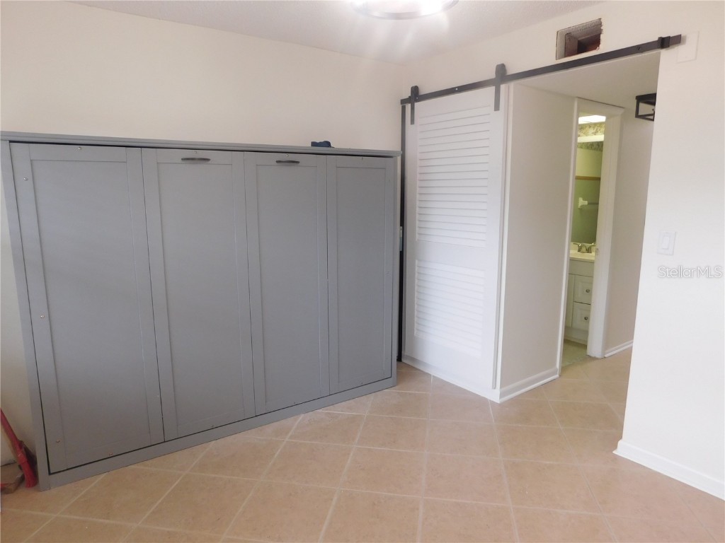 4920 Locust Street NE #106 Saint Petersburg FL 33703 TB8457826 image6