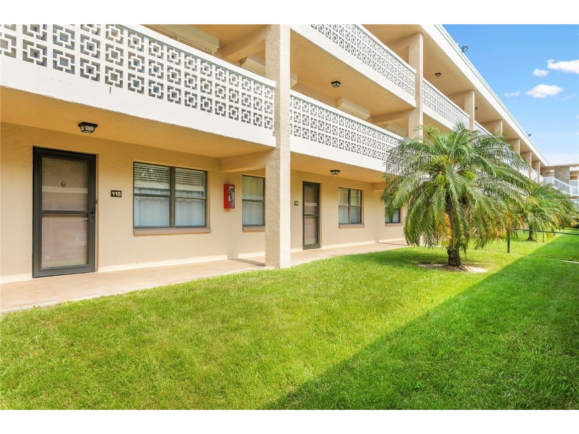 4920 Locust Street NE #115 Saint Petersburg FL 33703 TB8454349 image2