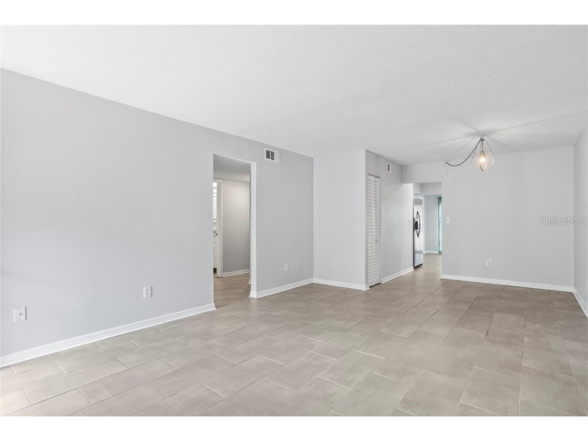 4920 Locust Street NE #115 Saint Petersburg FL 33703 TB8454349 image5