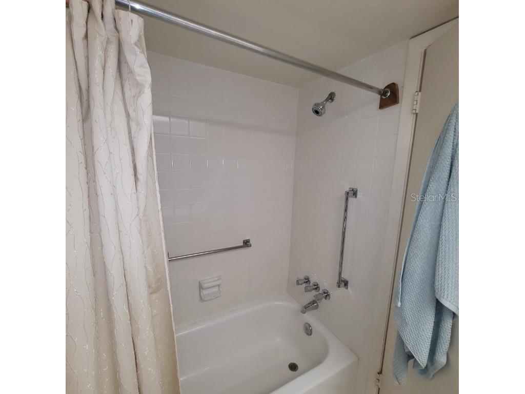 4920 Locust Street NE #203 Saint Petersburg FL 33703 TB8432867 image9