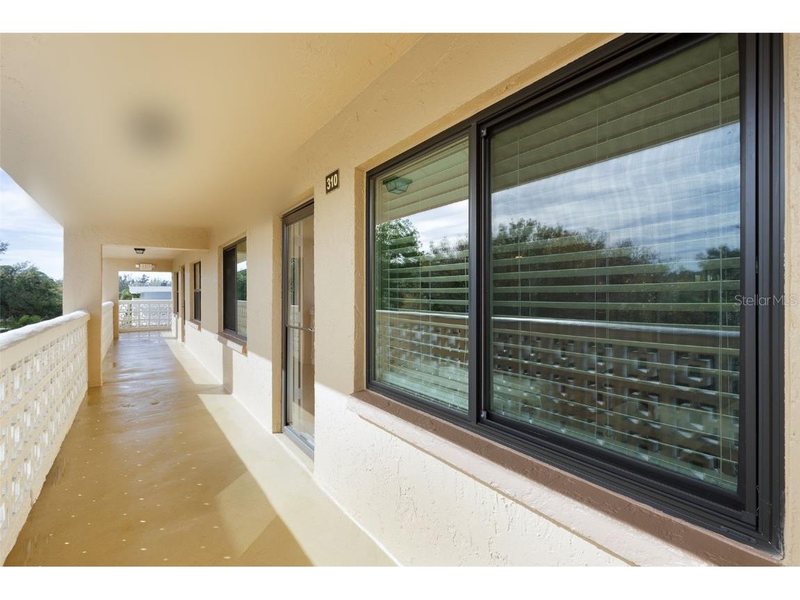 4920 Locust Street NE #310 Saint Petersburg FL 33703 U8223117 image1