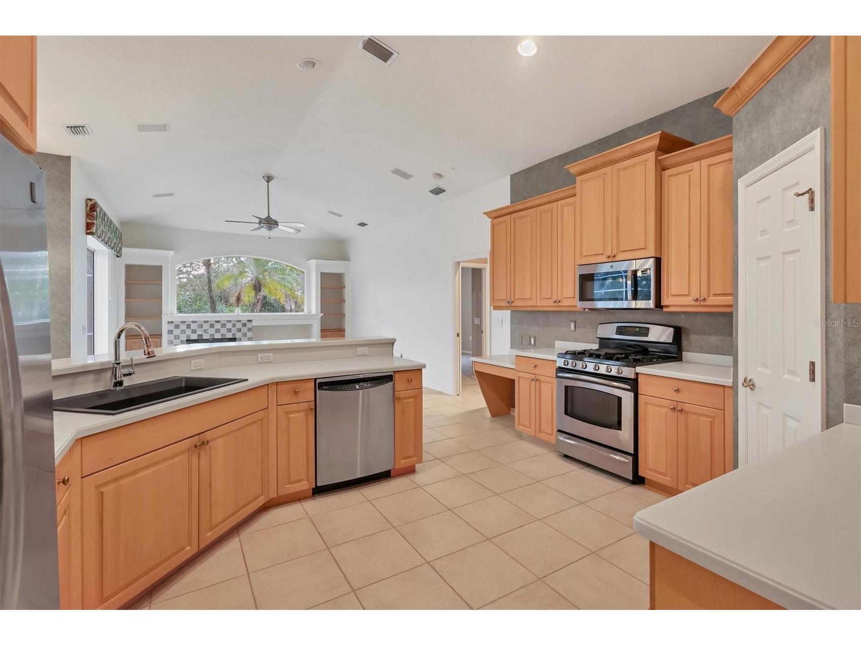 4920 Old Oakleaf Drive Sarasota FL 34233 A4686172 image15