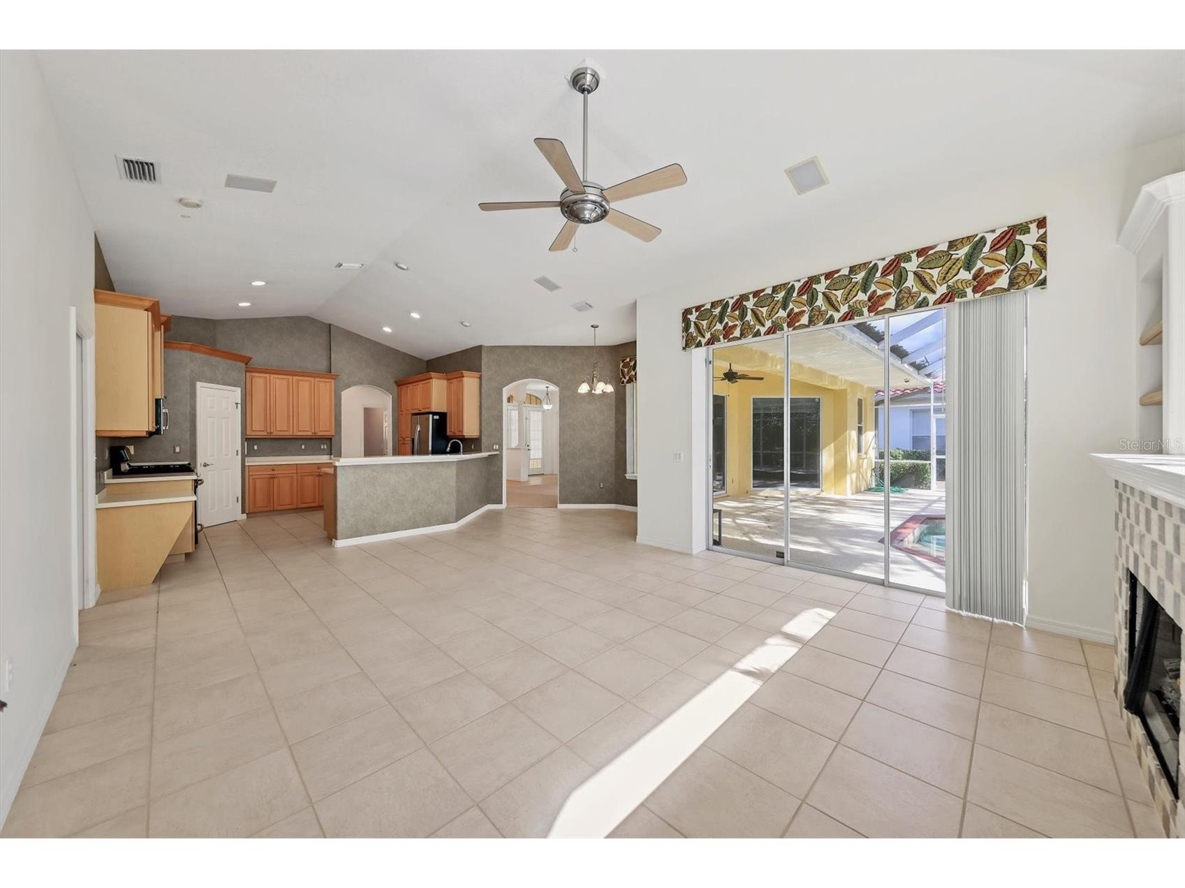 4920 Old Oakleaf Drive Sarasota FL 34233 A4686172 image16