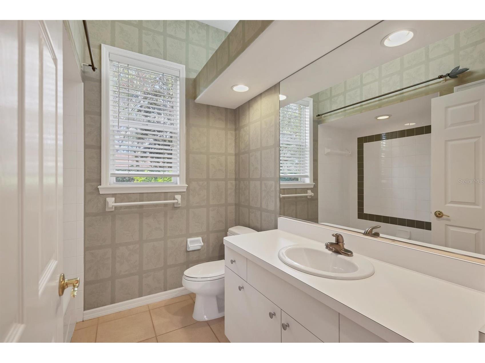 4920 Old Oakleaf Drive Sarasota FL 34233 A4686172 image27