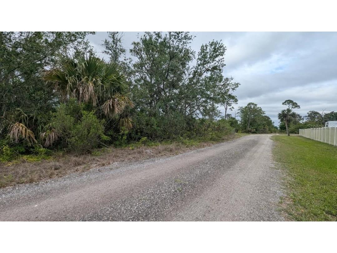 4920 Pelican Drive Punta Gorda FL 33982 C7508311 image3