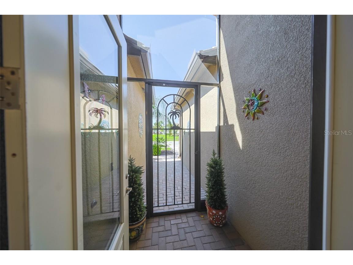 4920 Sevilla Shores Drive Wimauma FL 33598 TB8440043 image4