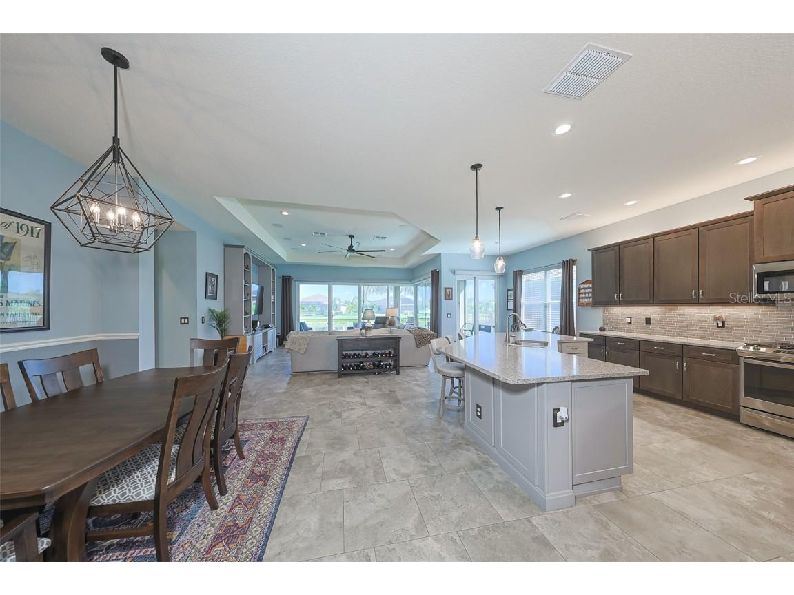 4920 Sevilla Shores Drive Wimauma FL 33598 TB8440043 image5