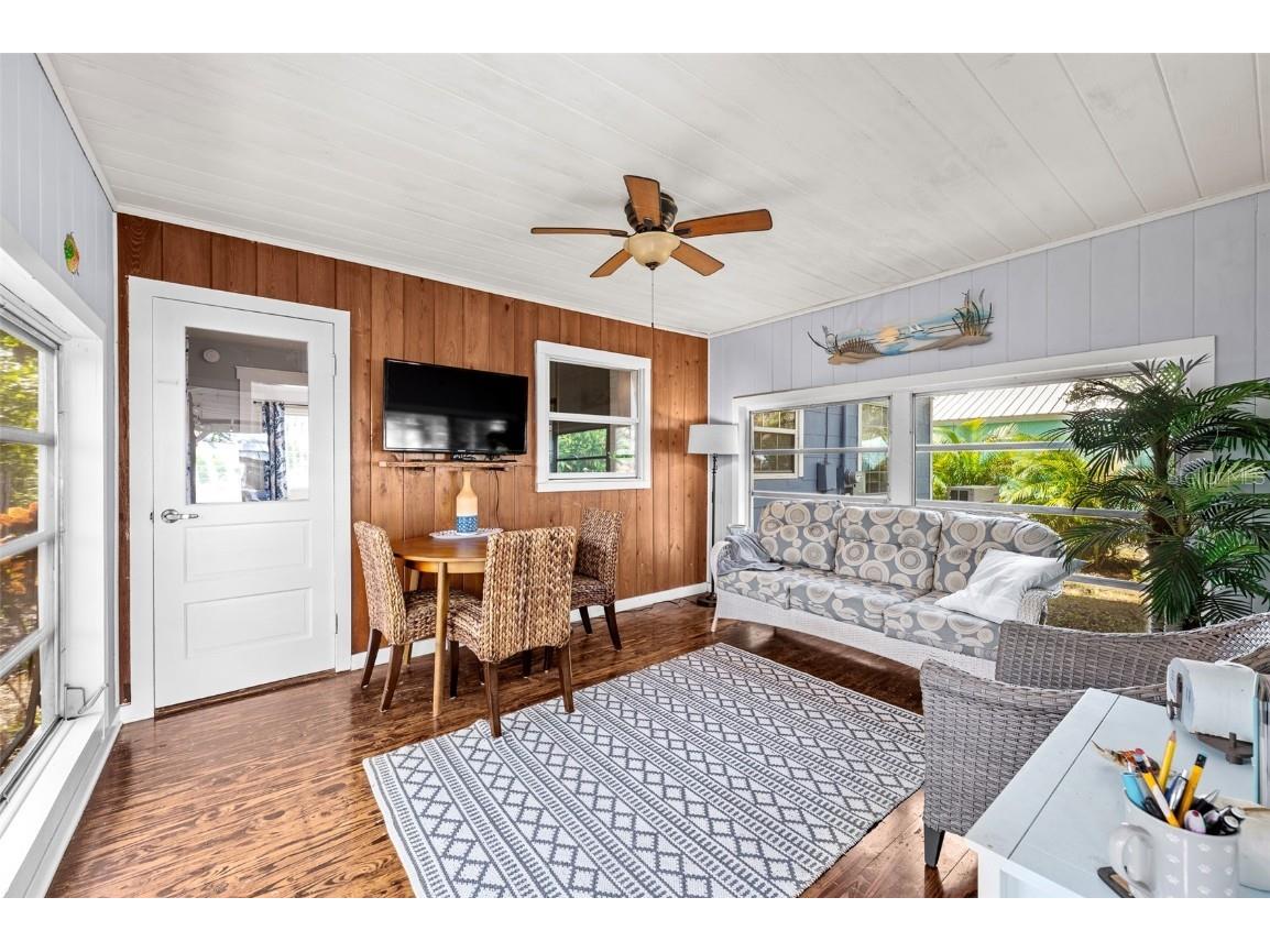 4921 24th Avenue S Gulfport FL 33707 TB8378956 image23