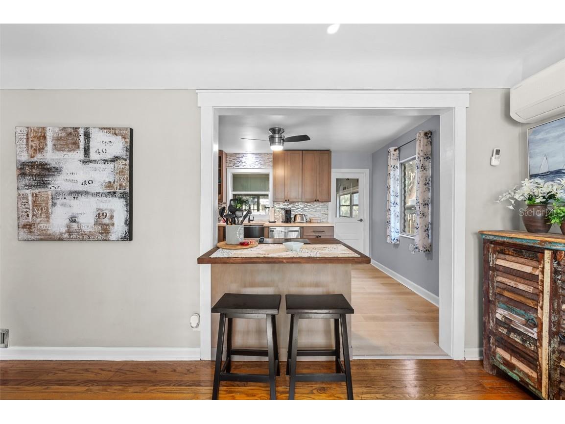 4921 24th Avenue S Gulfport FL 33707 TB8378956 image6