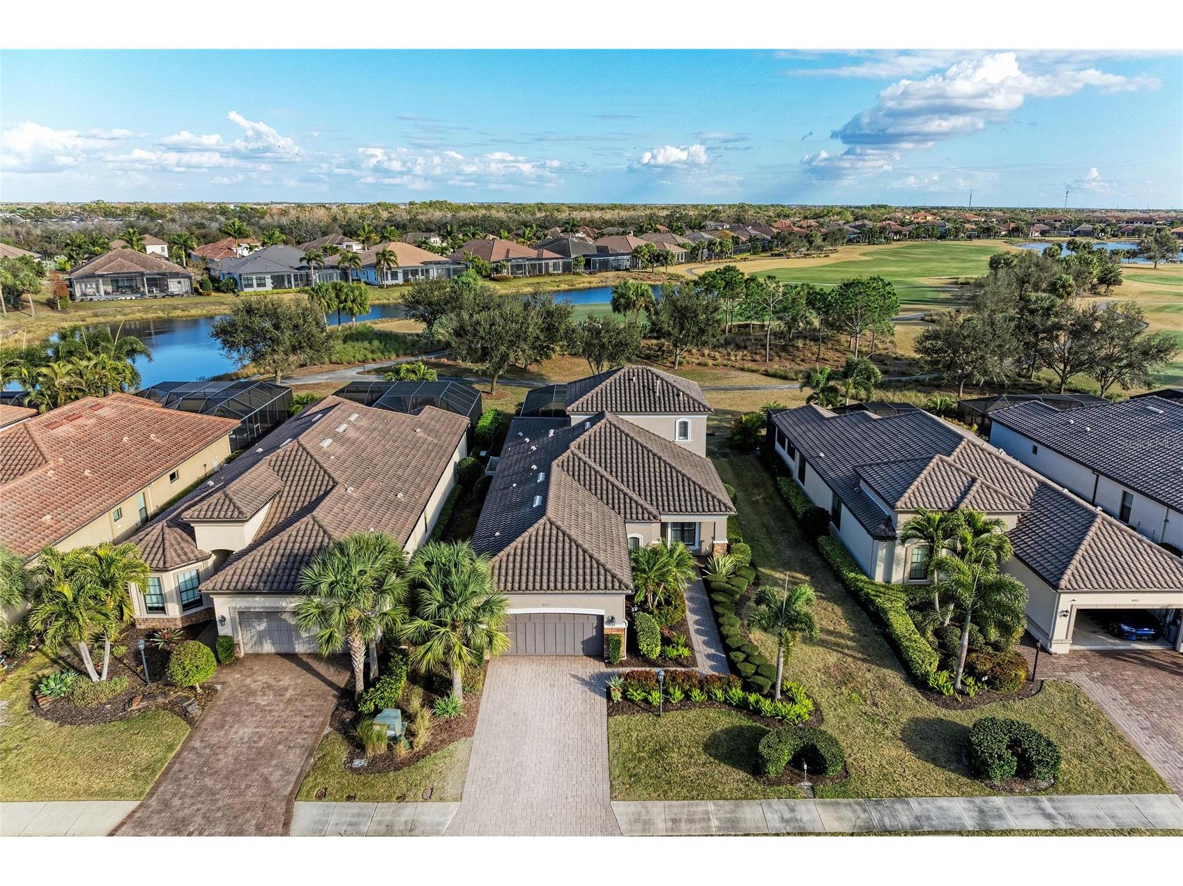 4921 Napoli Run Lakewood Ranch FL 34211 A4681535 image1