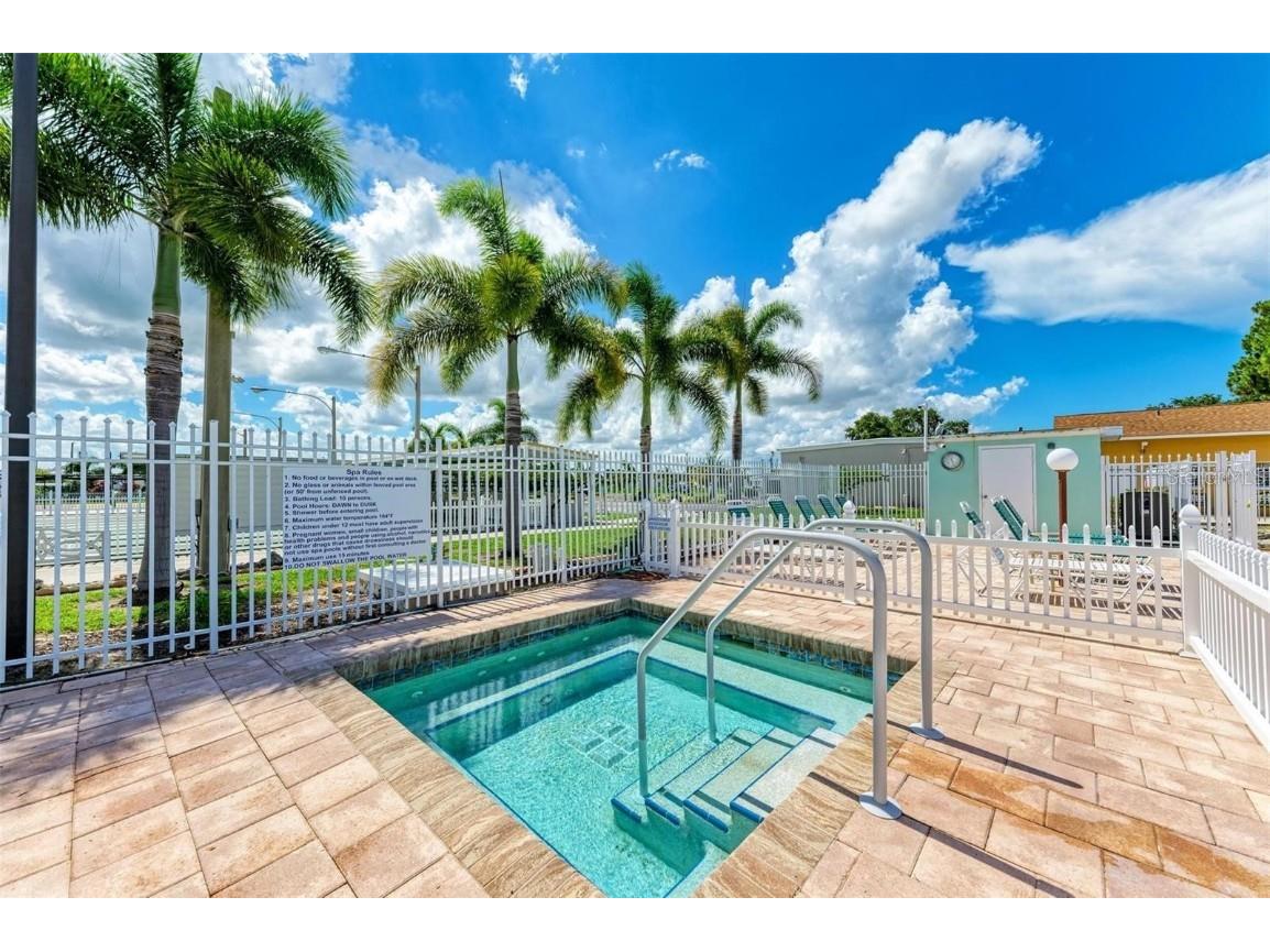 4921 Pebble Beach Avenue Sarasota FL 34234 A4669681 image22