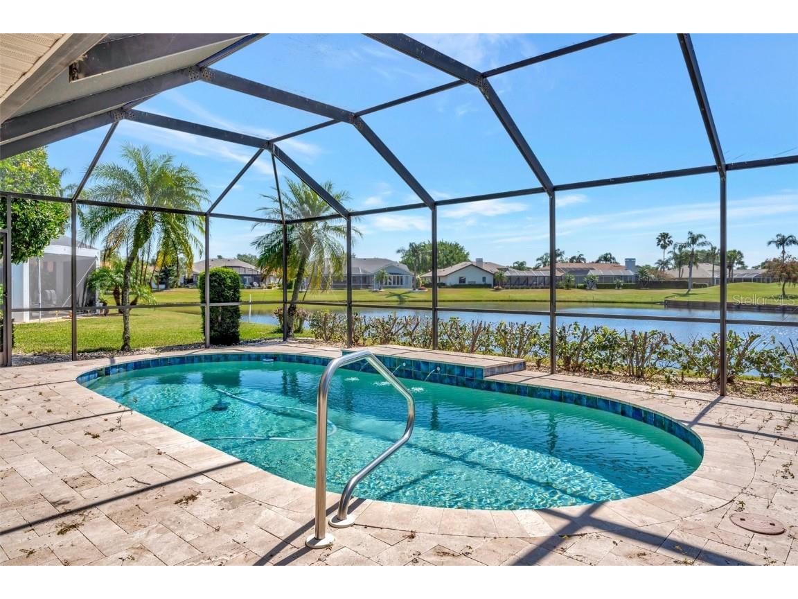 4921 Peridia Boulevard E Bradenton FL 34203 A4565279 image1