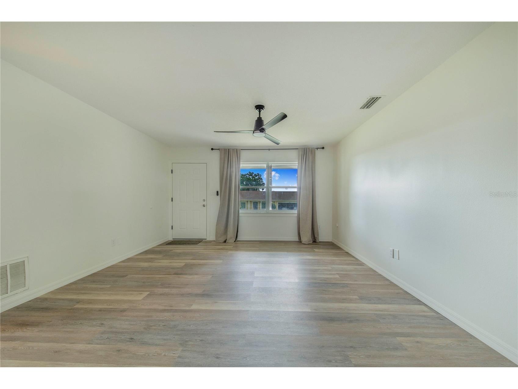 4921 Sharon Avenue Lakeland FL 33812 P4939167 image8