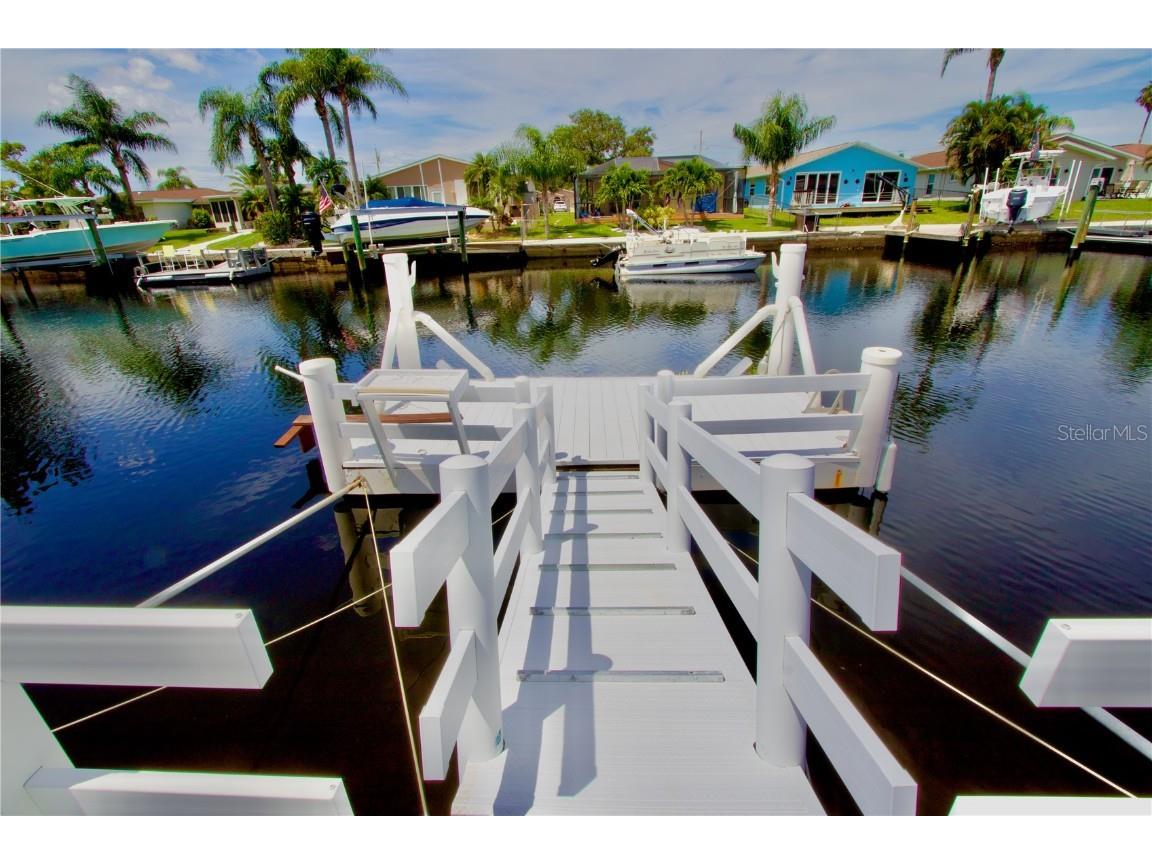 4921 Shell Stream Boulevard New Port Richey FL 34652 - GULF OF AMERICA W7878774 image4