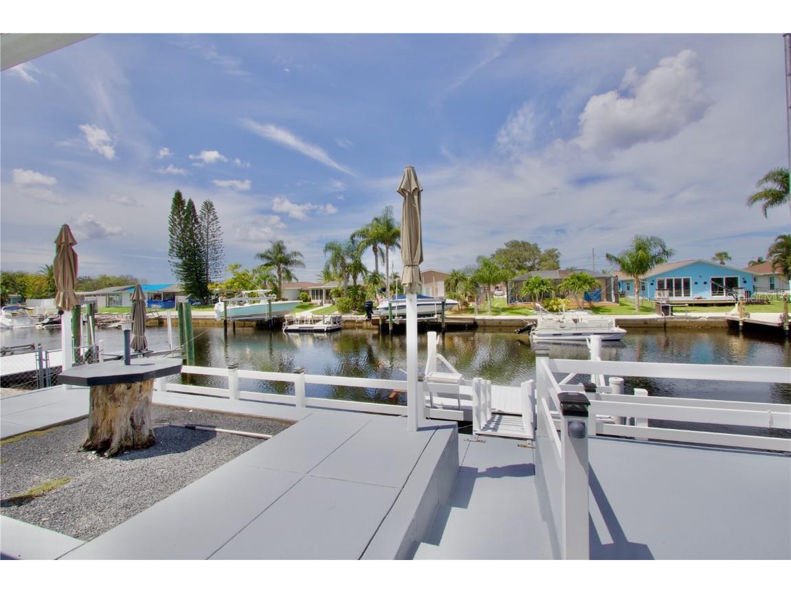 4921 Shell Stream Boulevard New Port Richey FL 34652 - GULF OF AMERICA W7878774 image6