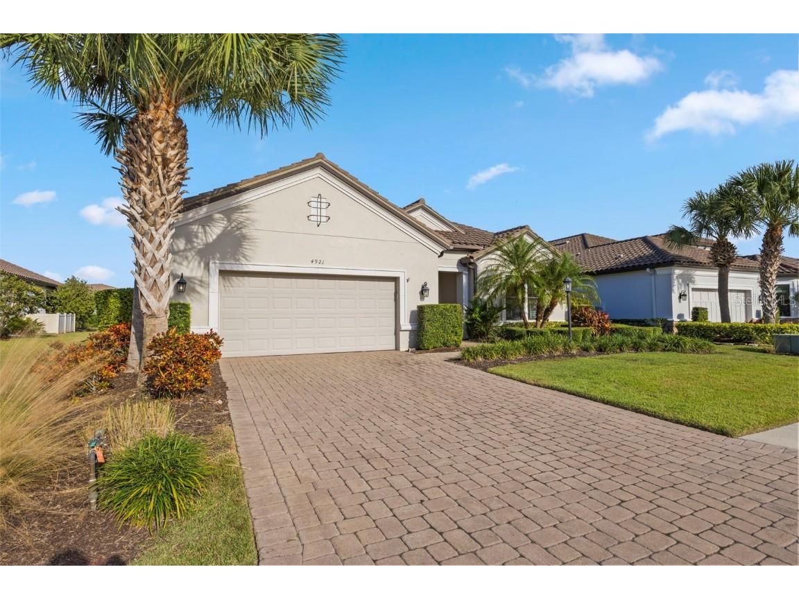 4921 Tivoli Run Bradenton FL 34211 A4673656 image40