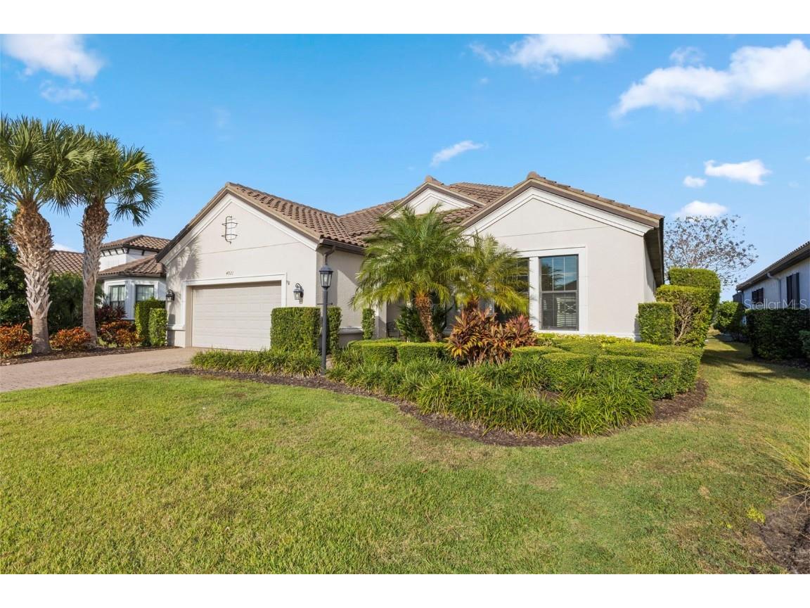 4921 Tivoli Run Bradenton FL 34211 A4673656 image41