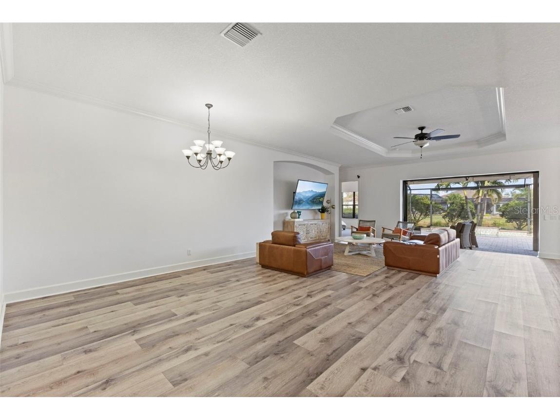 4921 Tivoli Run Bradenton FL 34211 A4673656 image8