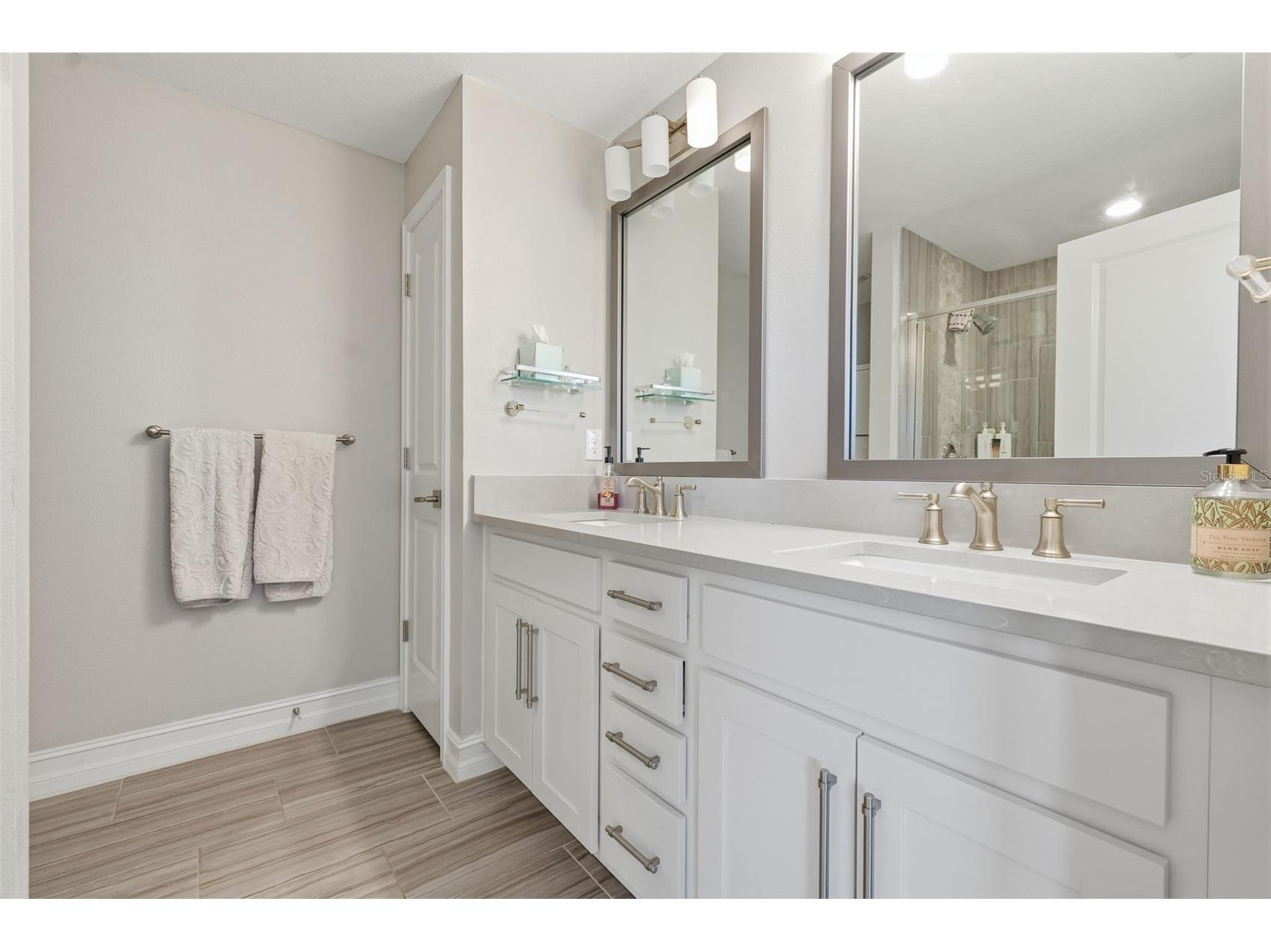 4921 W Paul Avenue #5 Tampa FL 33611 TB8493375 image44