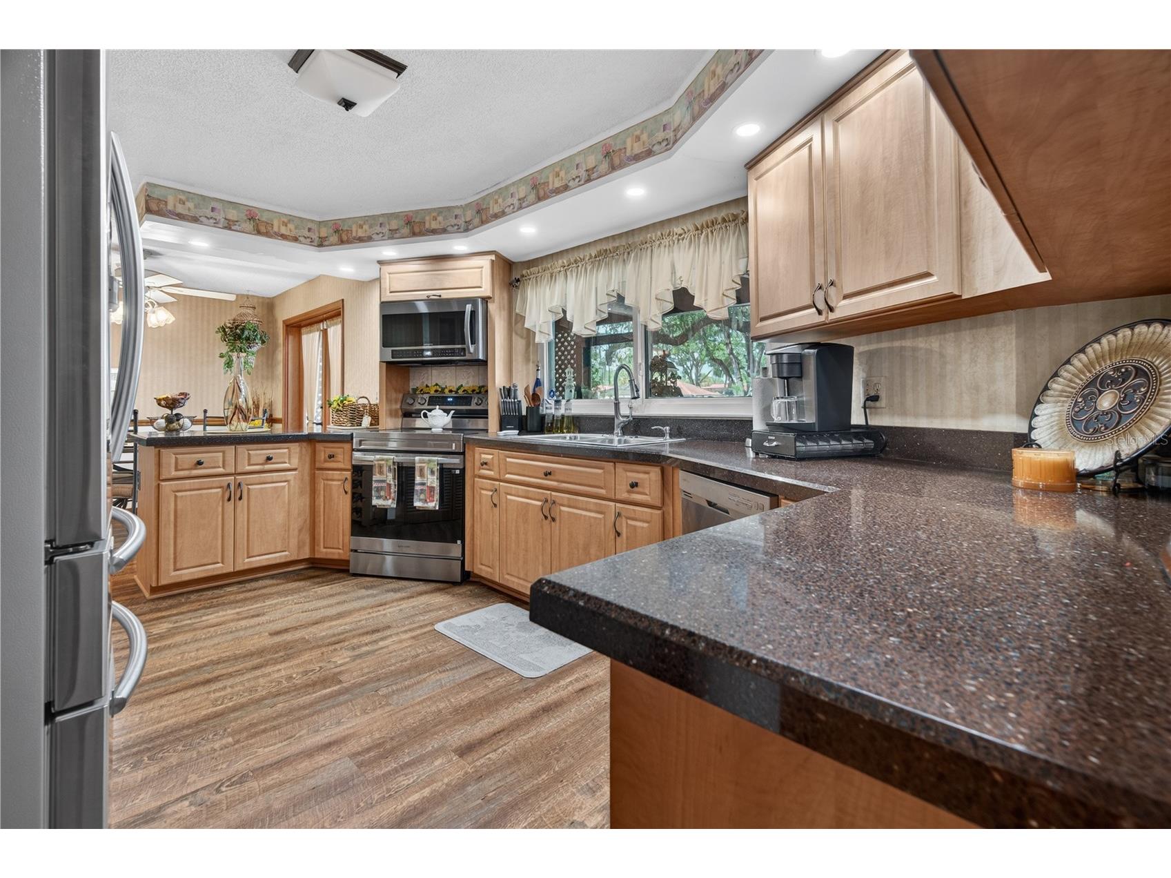 4922 Briar Oaks Circle Orlando FL 32808 O6414887 image14