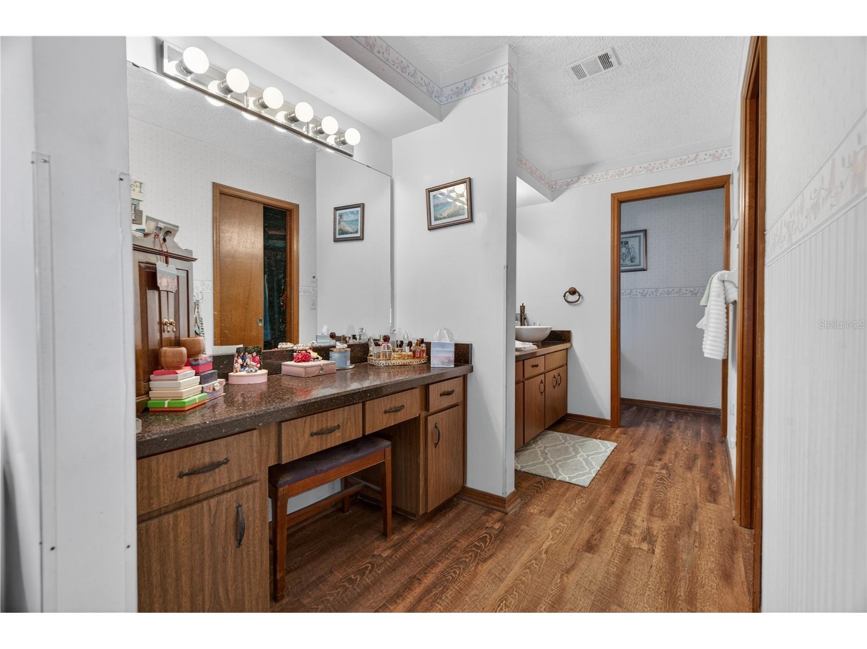 4922 Briar Oaks Circle Orlando FL 32808 O6414887 image24