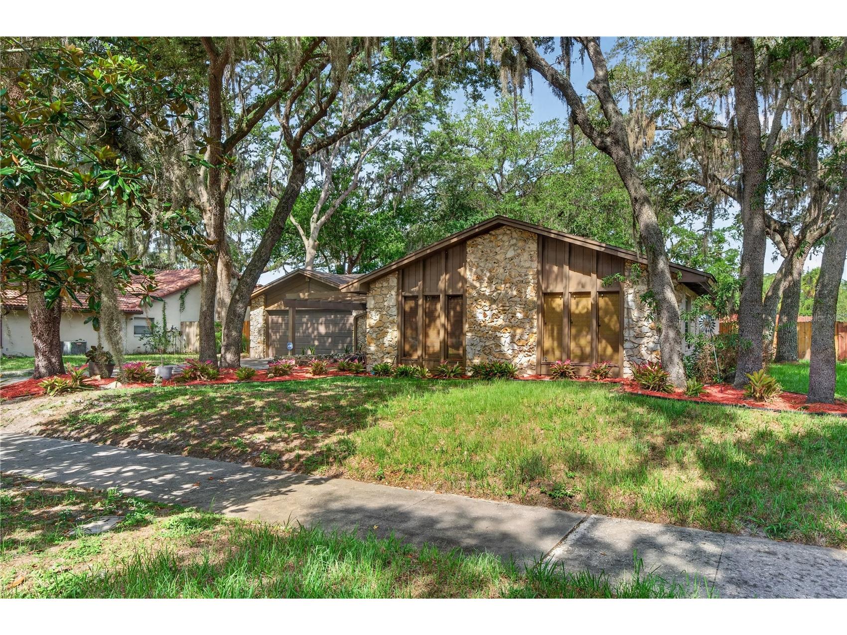 4922 Briar Oaks Circle Orlando FL 32808 O6414887 image50