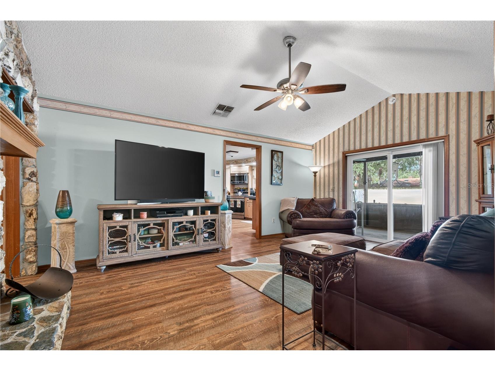 4922 Briar Oaks Circle Orlando FL 32808 O6414887 image9