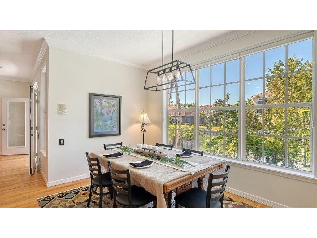 4922 Commonwealth Drive Sarasota FL 34242 - GRAND CANAL A4666313 image10