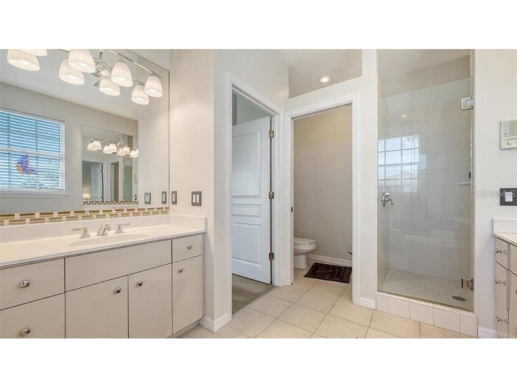 4922 Commonwealth Drive Sarasota FL 34242 - GRAND CANAL A4666313 image28
