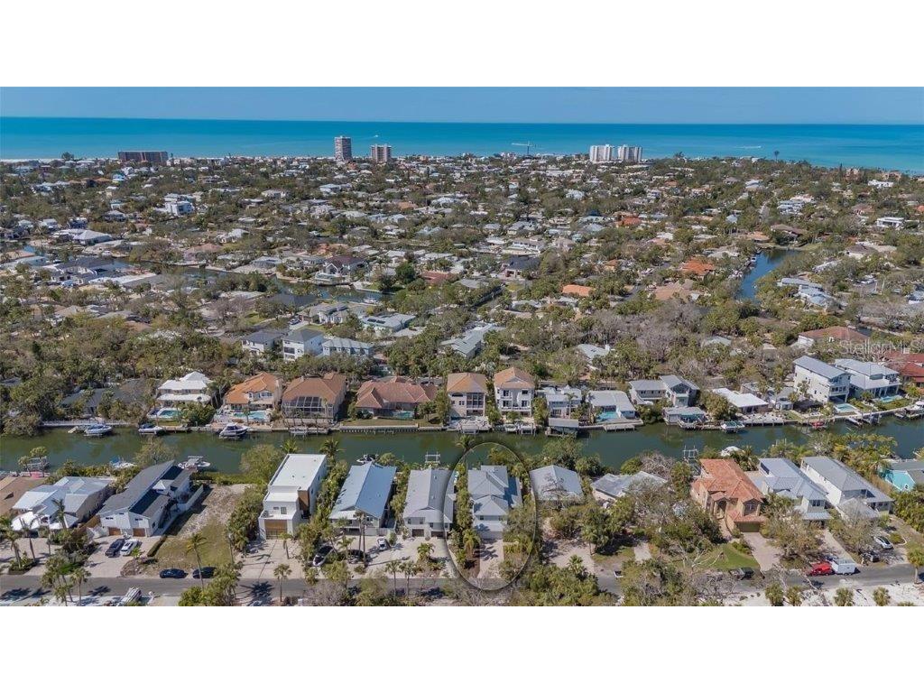 4922 Commonwealth Drive Sarasota FL 34242 - GRAND CANAL A4666313 image3