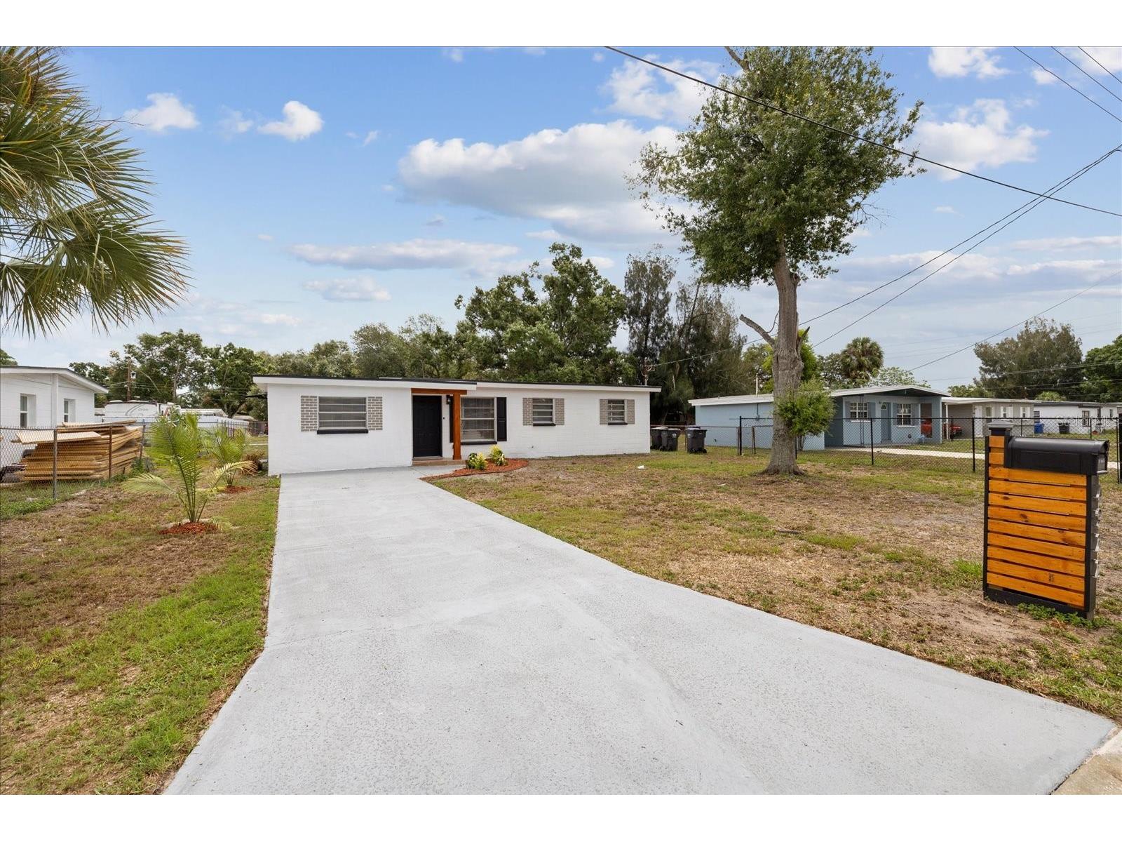 4922 S 82nd Street Tampa FL 33619 TB8526210 image2