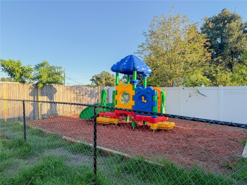 4922 S 84th Street Tampa FL 33619 TB8437663 image9