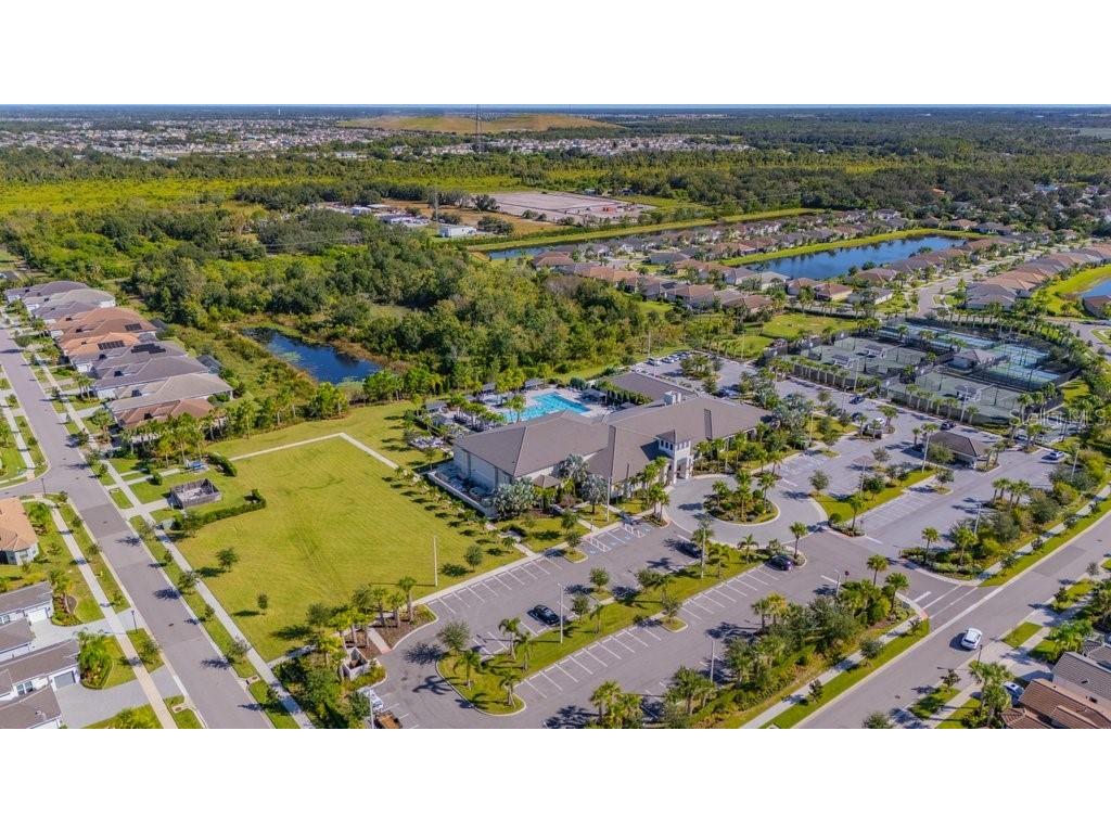 4922 Sienna Isles Avenue Wimauma FL 33598 TB8438121 image57