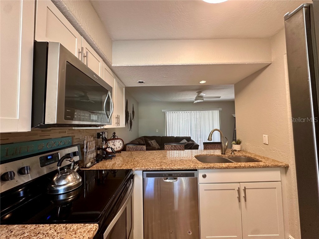 4923 25th Street W #104 Bradenton FL 34207 A4648320 image6