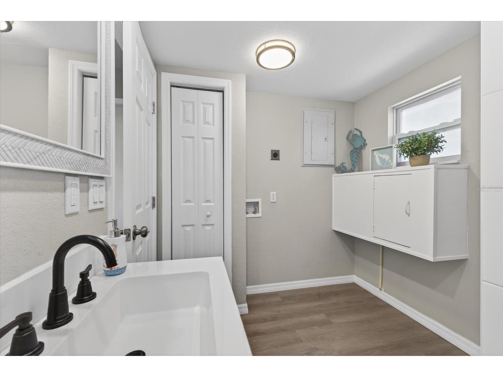 4923 Azalea Drive New Port Richey FL 34652 W7884195 image6