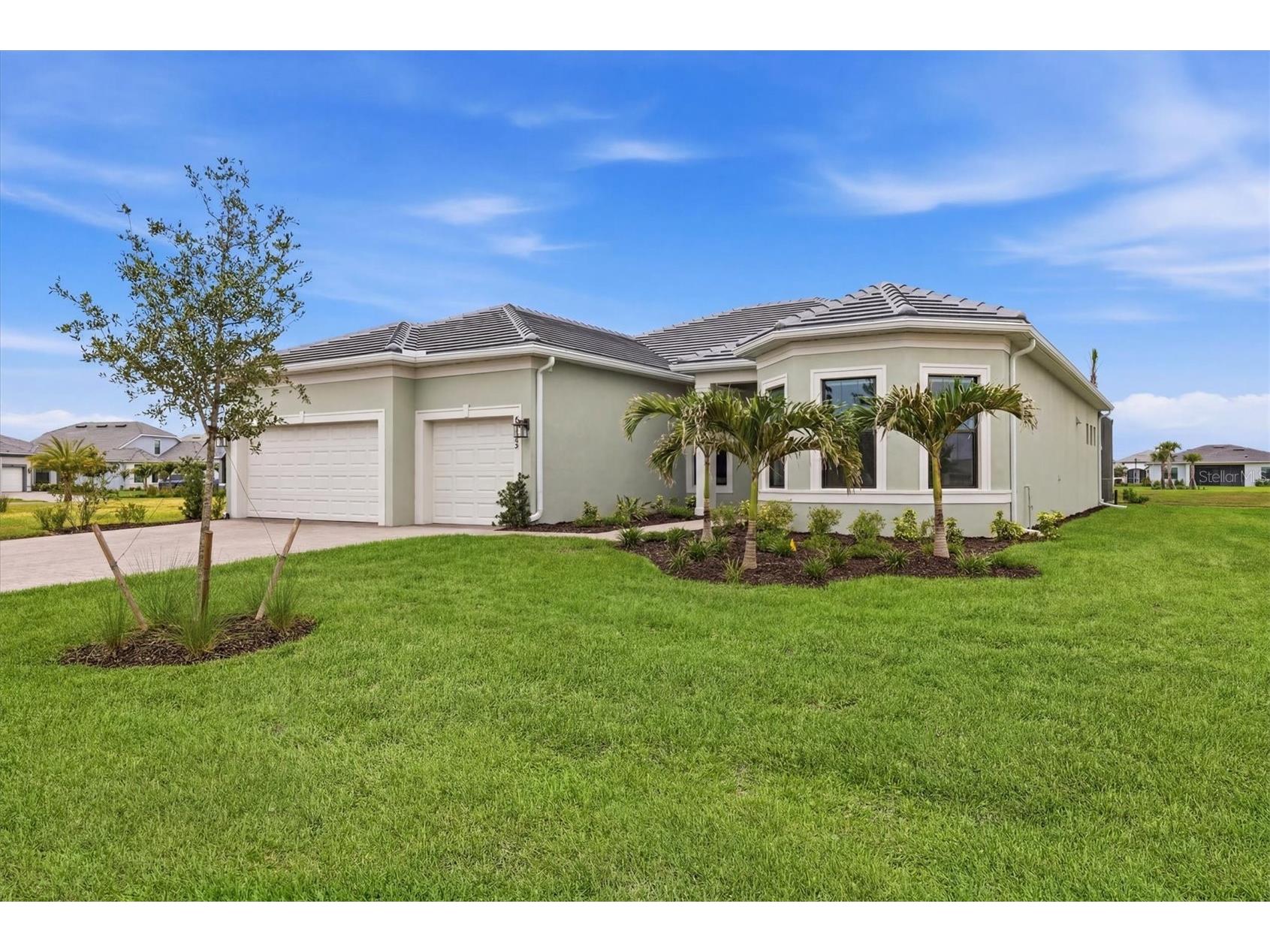 4923 Empire Landing Run Bradenton FL 34211 A4696296 image2